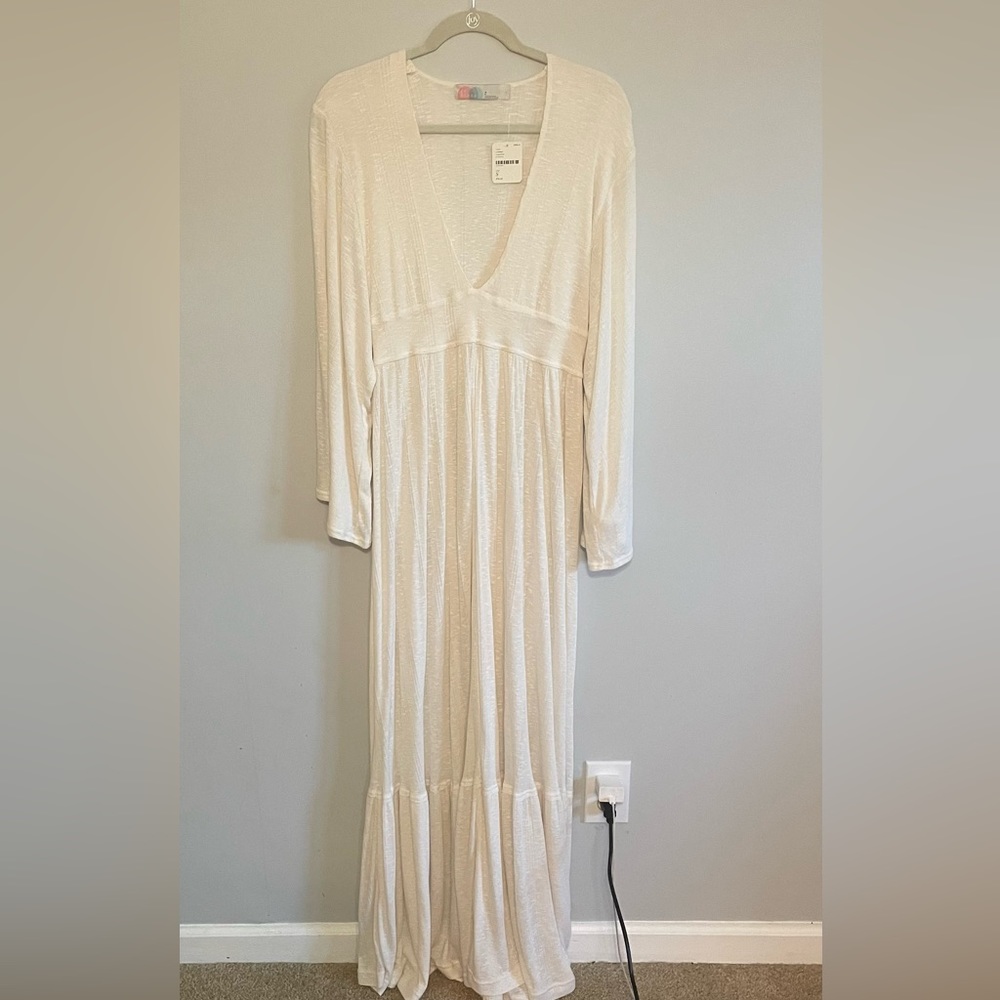 Free People Beach. Long Heathered Cream Dress/Coverup. Small. Never Worn w/Tags.